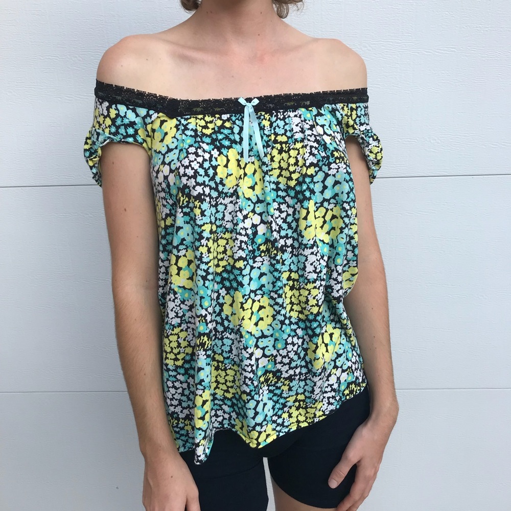 Betsey Johnson intimates floral blouse sz M